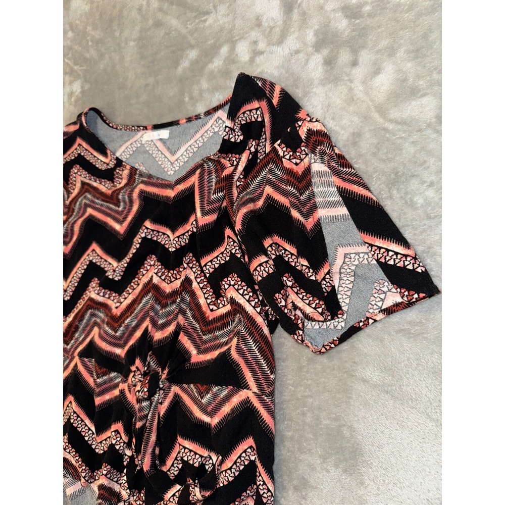 Maurices Shirt Womens L‎ Pink Black Bohemian Hippie Artsy Western Tie-Front - Picture 10 of 14